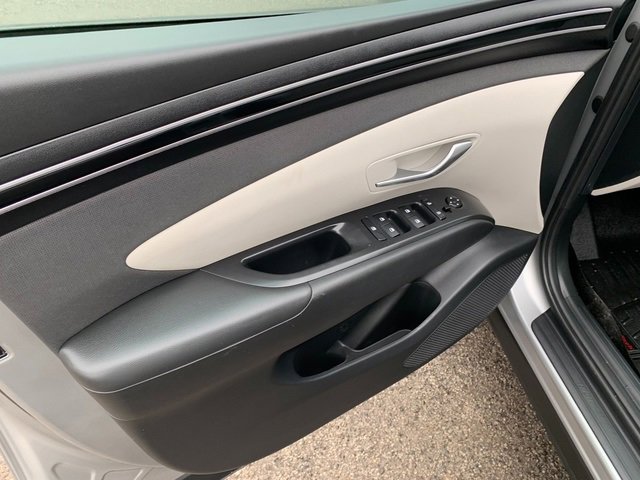 Used 2023 Hyundai Tucson SEL w/ Convenience Package image 22