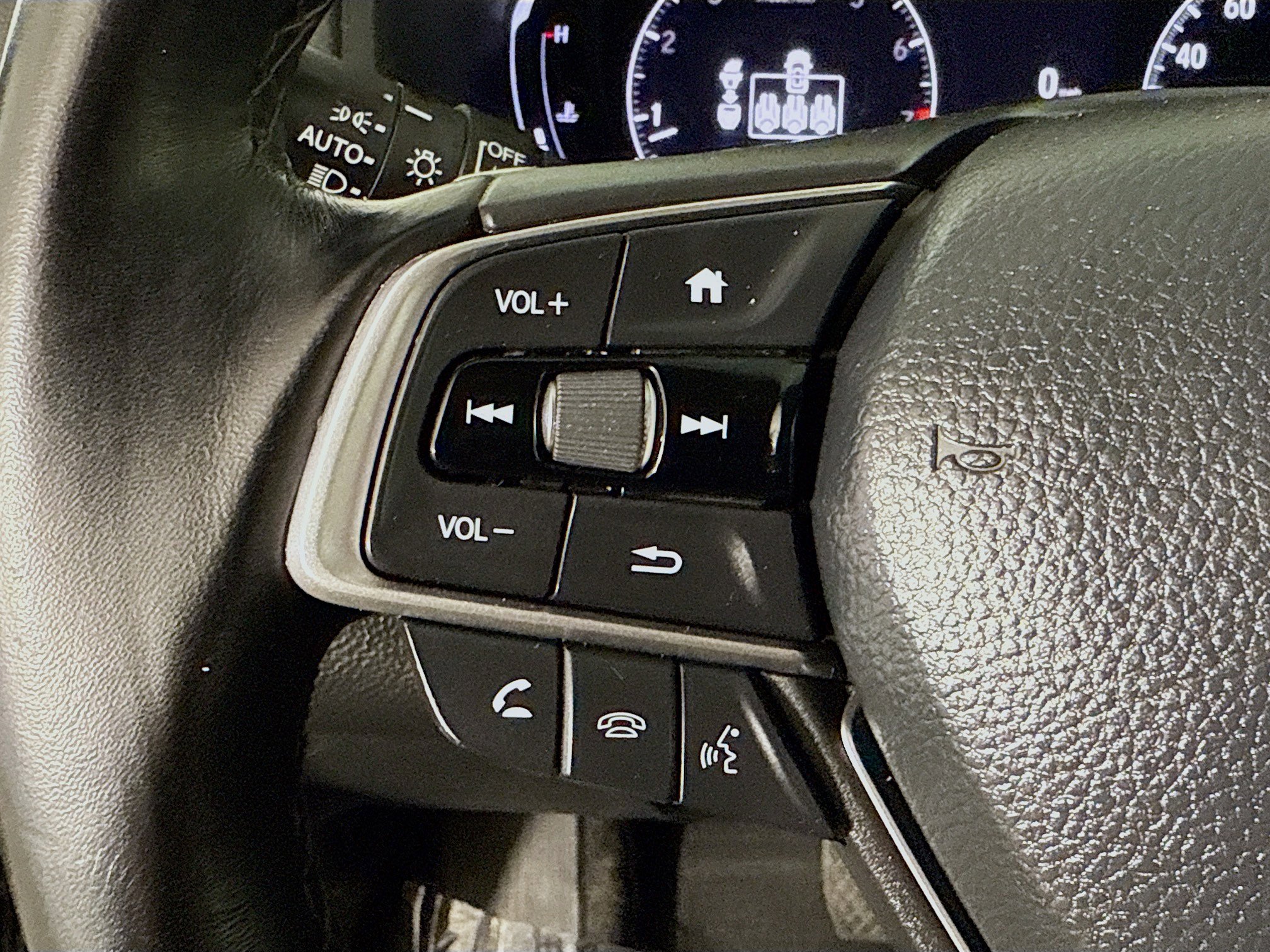 Used 2021 Honda Accord Touring image 14