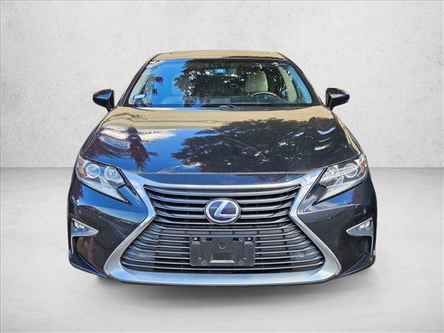 Used 2016 Lexus ES 300h w/ Premium Package w/Wood Trim video 2