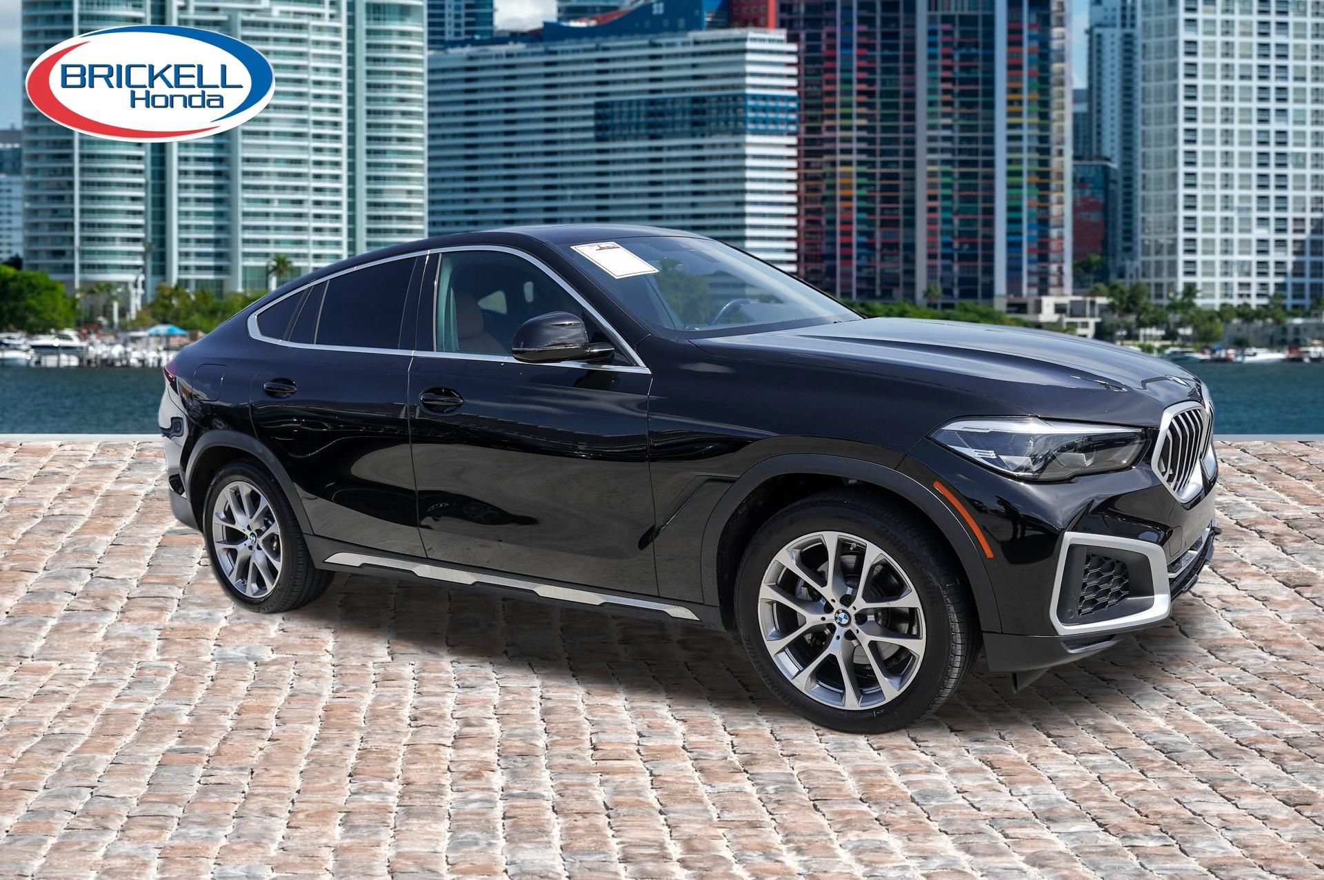 Used 2023 BMW X6 xDrive40i w/ Premium Package AWD/4WD image 3