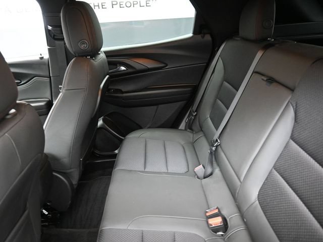 Used 2023 Chevrolet TrailBlazer RS w/ Convenience Package AWD/4WD image 22