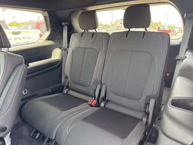 New 2025 Jeep Grand Cherokee L Laredo AWD/4WD image 14