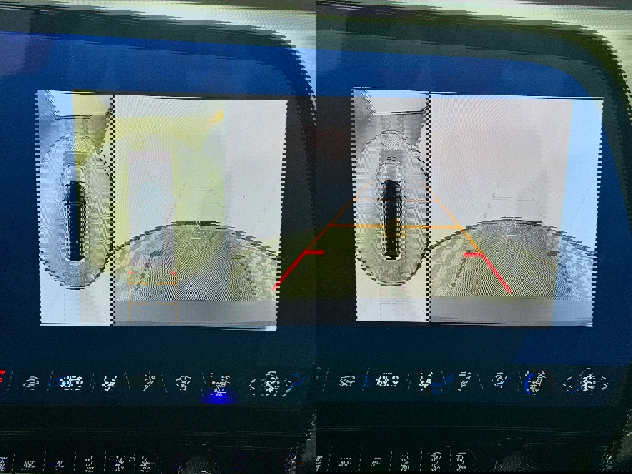 Used 2025 Chevrolet Blazer EV LT image 3