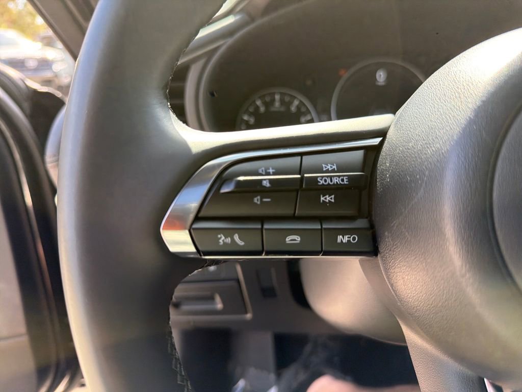 Used 2024 MAZDA MAZDA3 s image 21