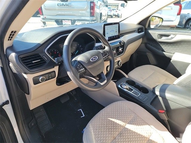 Used 2020 Ford Escape SE image 9