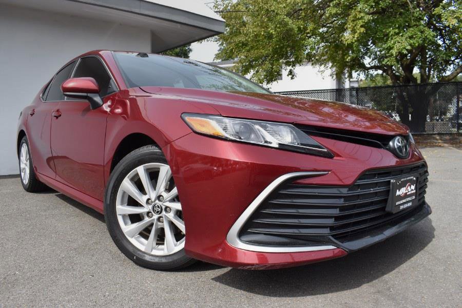 Used 2021 Toyota Camry LE