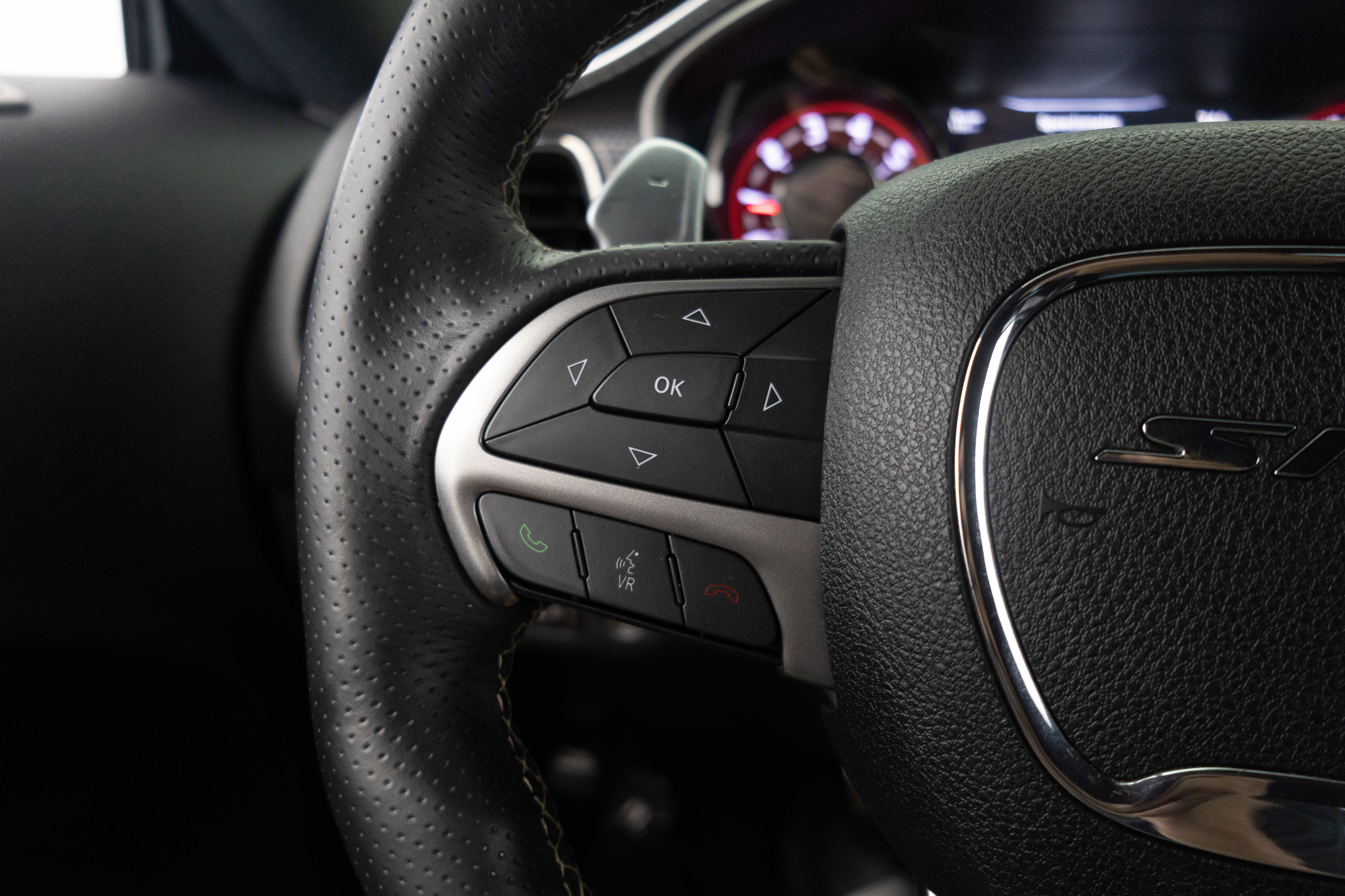 Used 2015 Dodge Challenger SRT Hellcat image 51