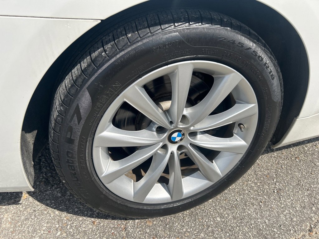 Used 2016 BMW 740i image 23