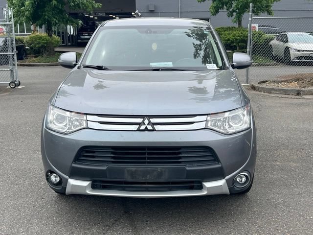 Used 2015 Mitsubishi Outlander GT AWD/4WD image 4