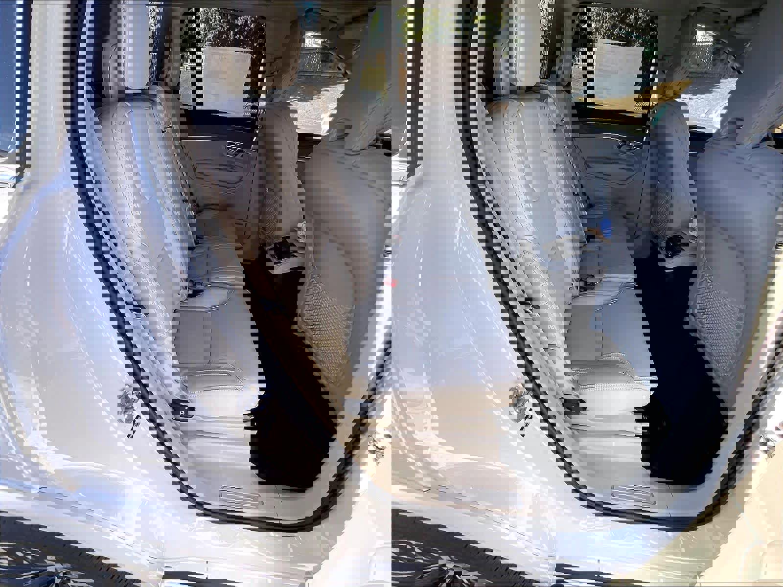 New 2026 Volvo XC90 B6 Ultra w/ Protection Package image 27