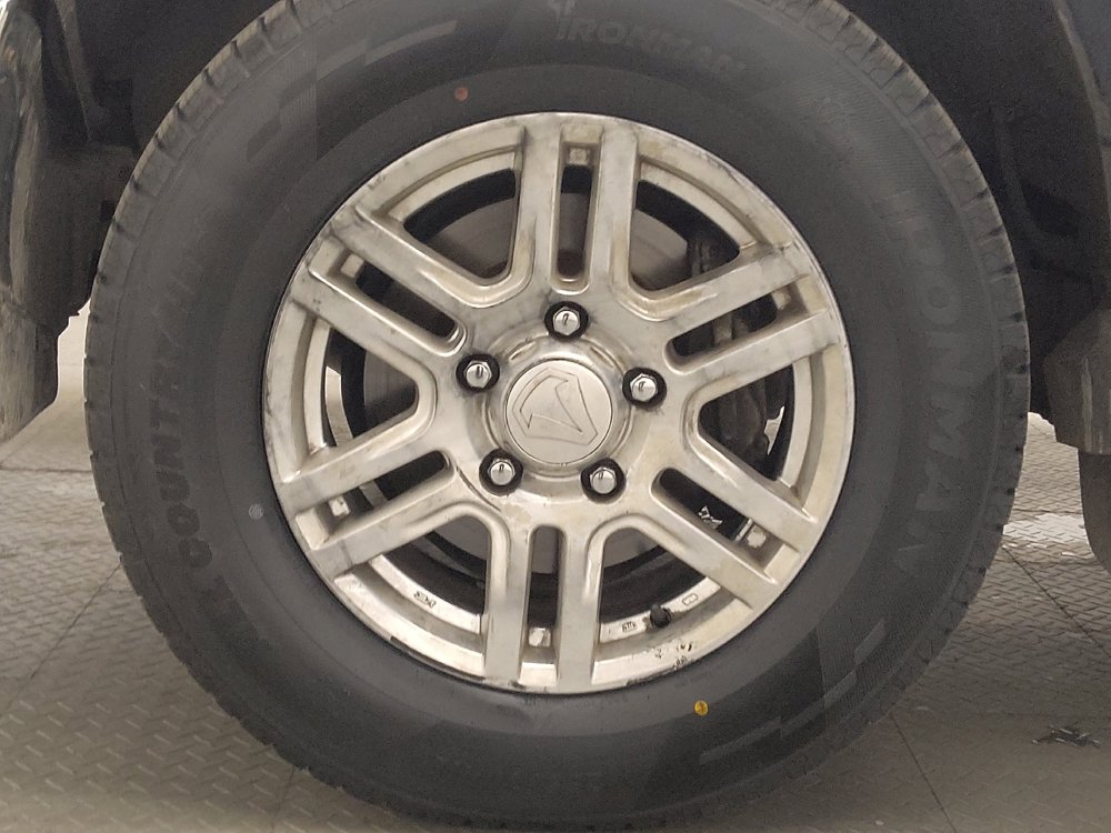 Used 2017 Toyota Tundra SR5 w/ SR5 Upgrade Package RWD image 31