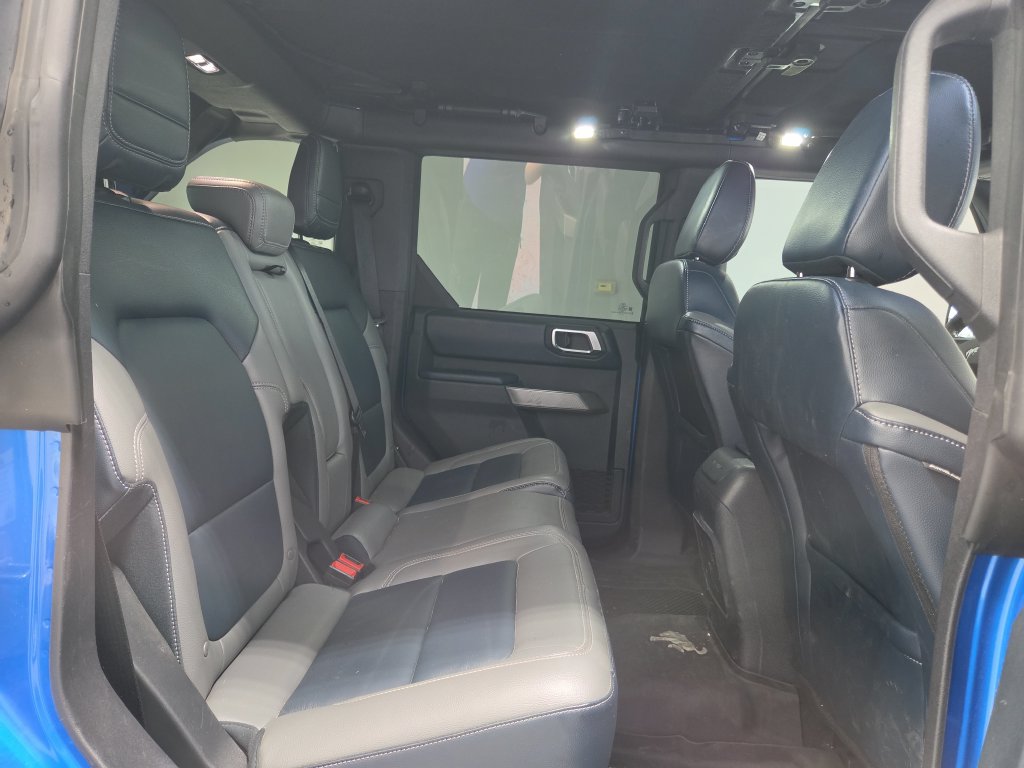 Used 2023 Ford Bronco Outer Banks AWD/4WD image 15