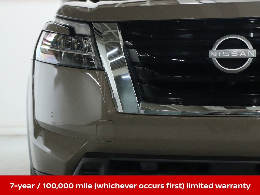 Certified 2024 Nissan Pathfinder Platinum w/ Cargo Package image 9