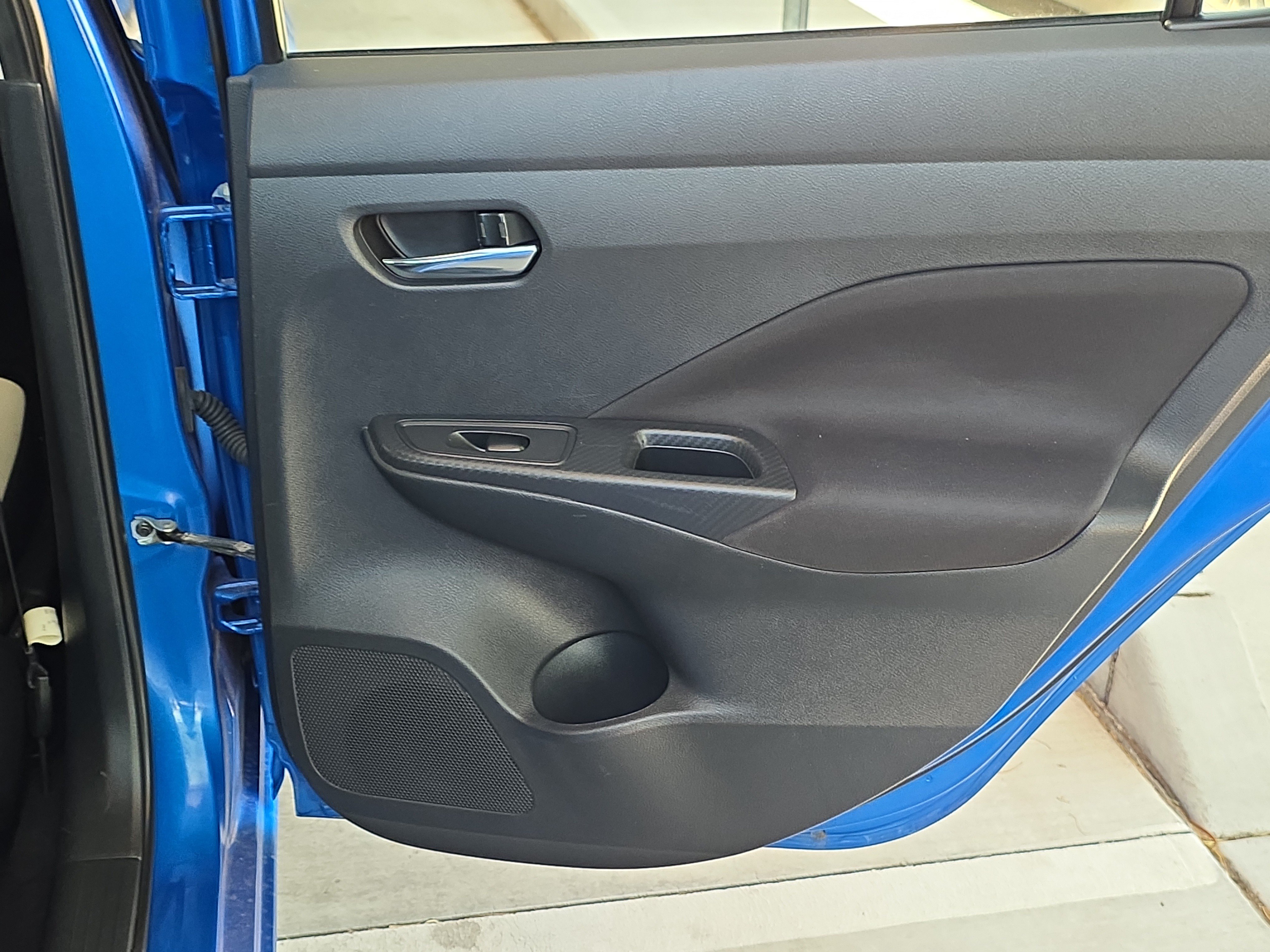 Used 2021 Nissan Versa SV FWD image 22