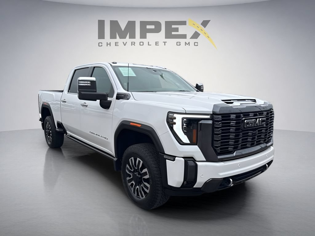 Used 2024 GMC Sierra 3500 Denali Ultimate AWD/4WD image 7