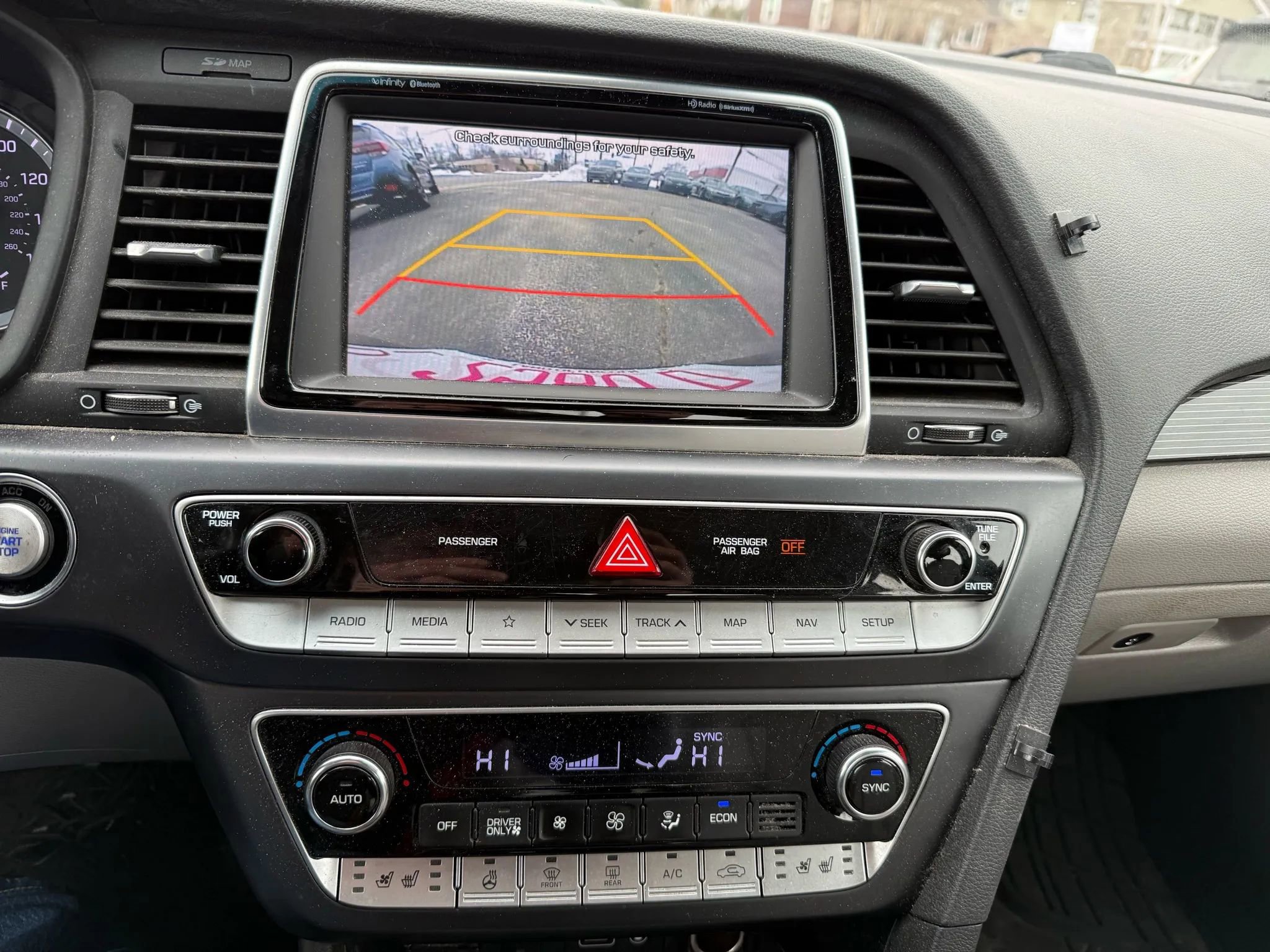 Used 2019 Hyundai Sonata Limited image 9