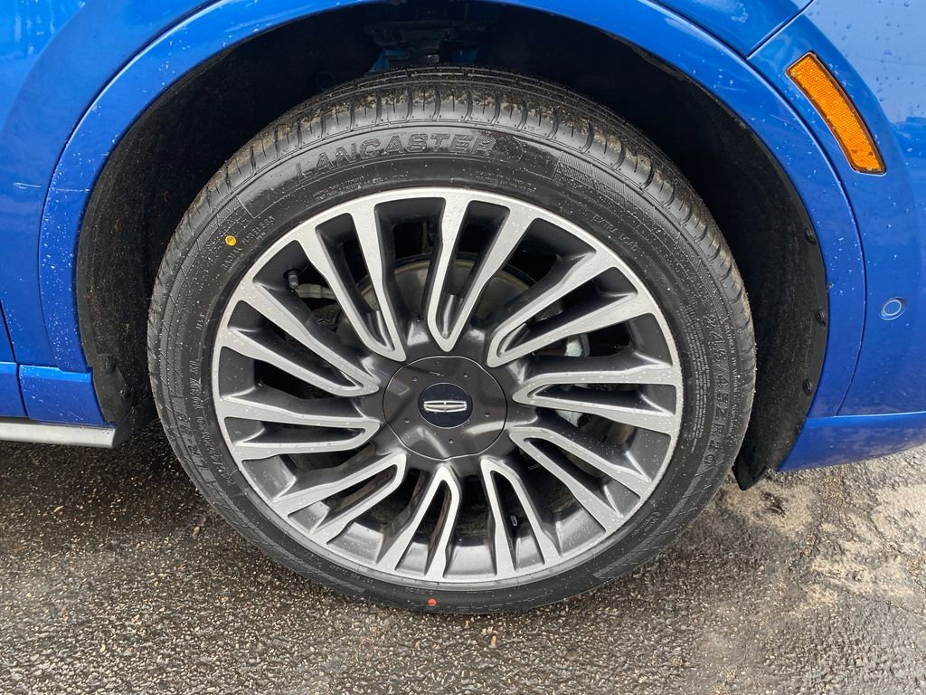 Used 2021 Lincoln Corsair Reserve w/ Equipment Group 201A AWD/4WD image 31