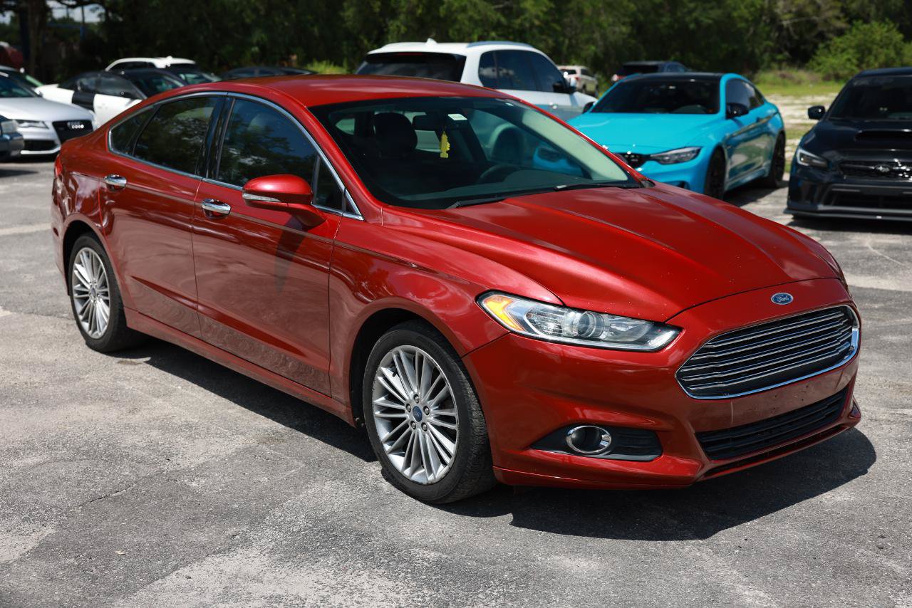 Used 2014 Ford Fusion SE w/ Equipment Group 202A FWD image 15