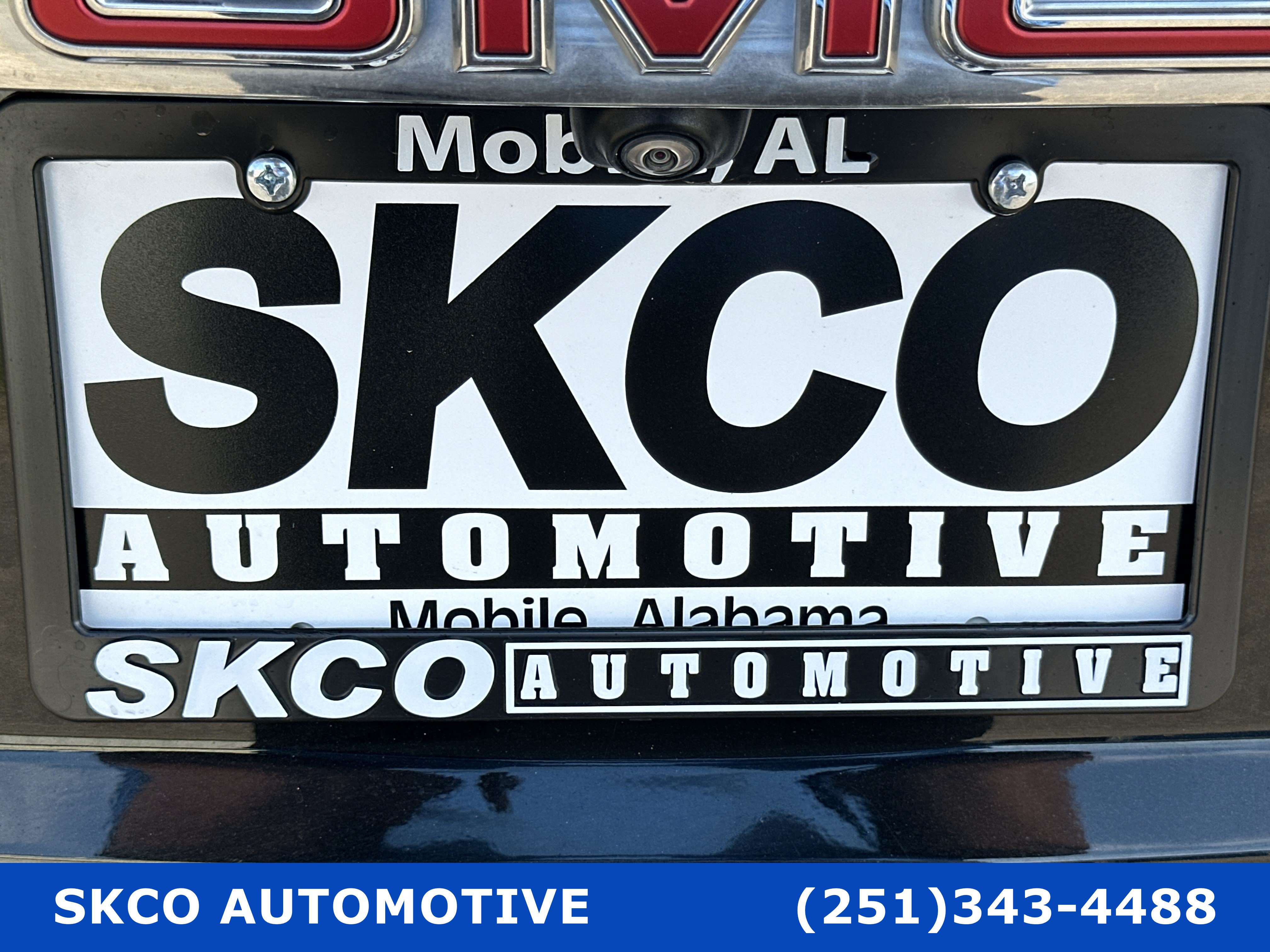 Used 2023 GMC Acadia SLT FWD image 29