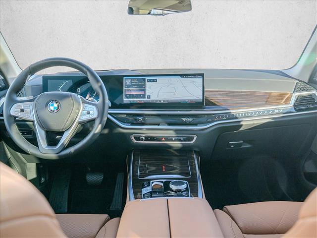 Used 2026 BMW X7 xDrive40i image 25