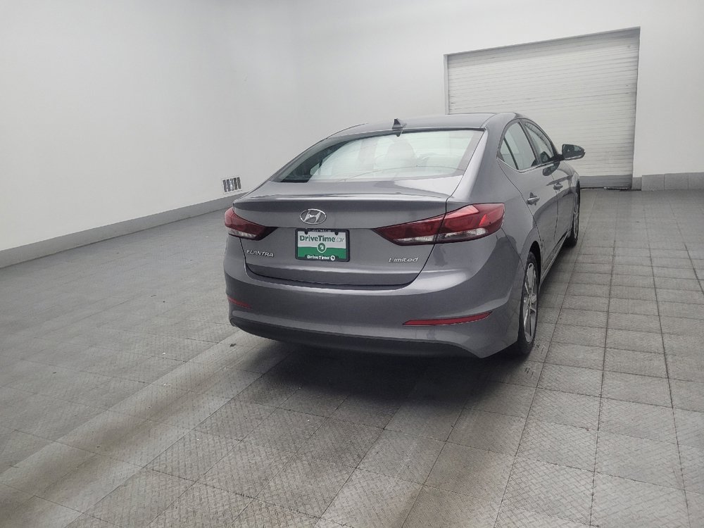 Used 2018 Hyundai Elantra Limited FWD image 9