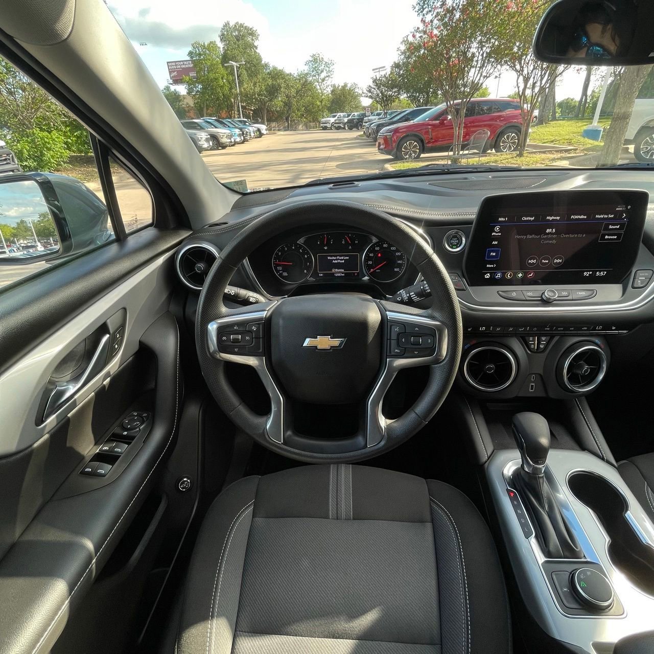 Used 2024 Chevrolet Blazer LT w/ Convenience Package FWD image 11