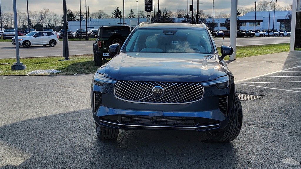 New 2026 Volvo XC90 B6 Ultra image 35