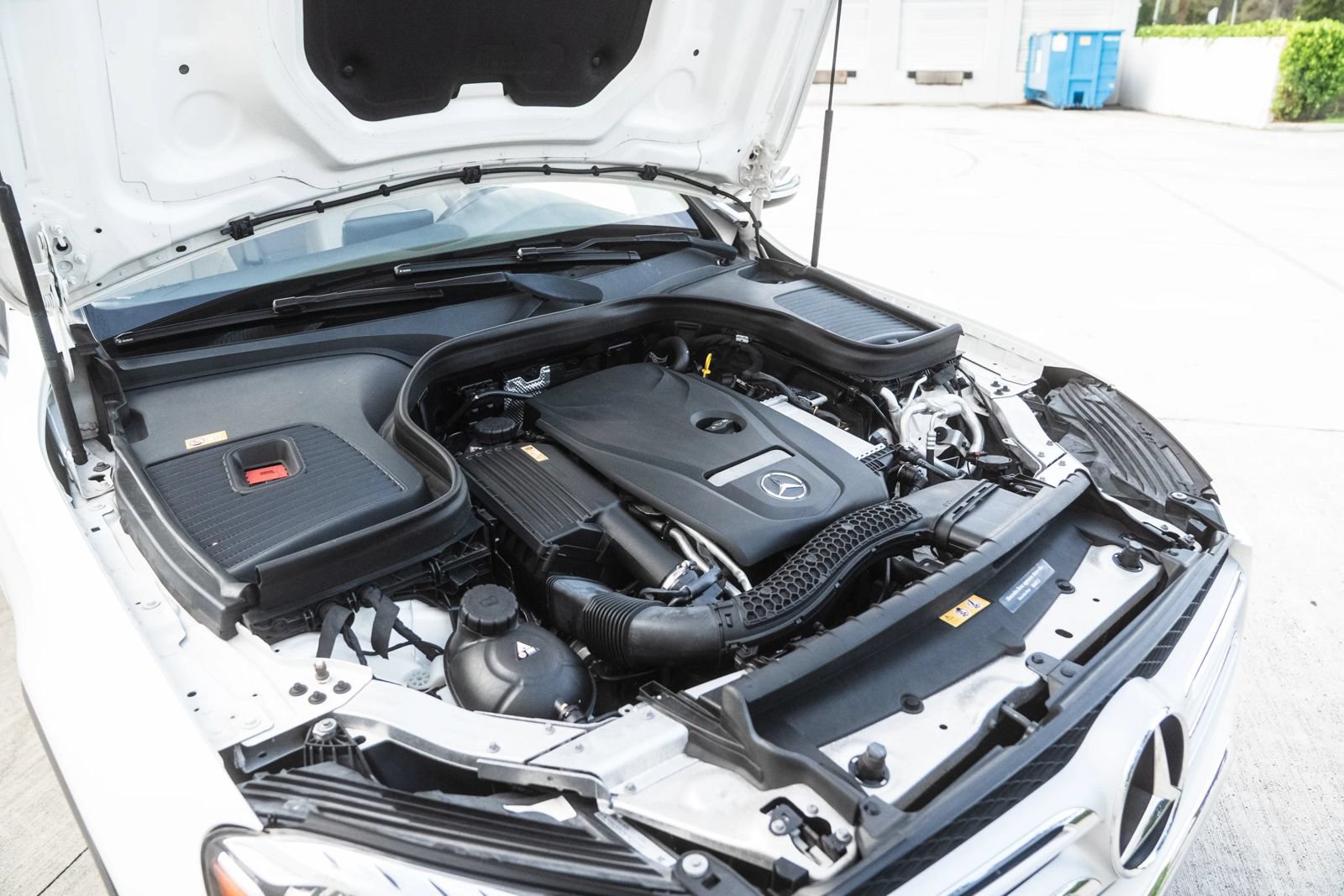 Used 2016 Mercedes-Benz GLC 300 4MATIC image 21