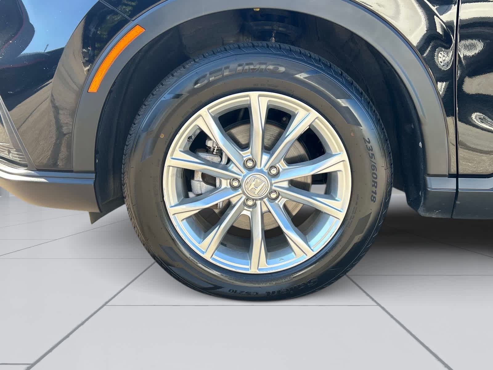 Used 2025 Honda CR-V EX-L image 9