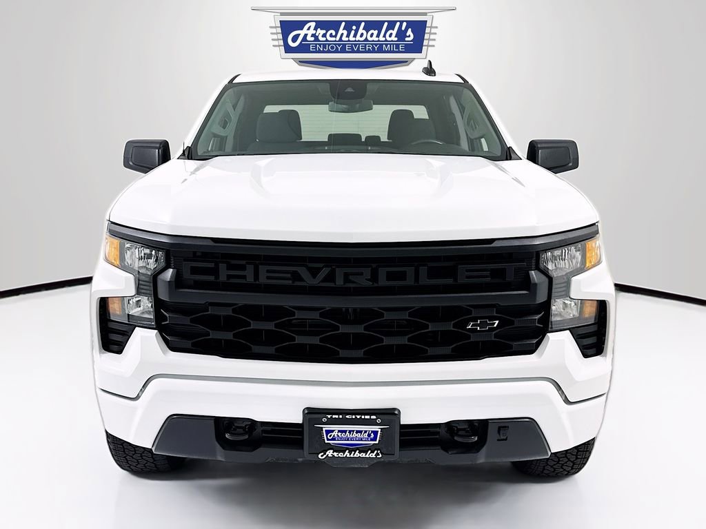 Used 2023 Chevrolet Silverado 1500 Custom w/ LPO, Dark Essentials Package image 2