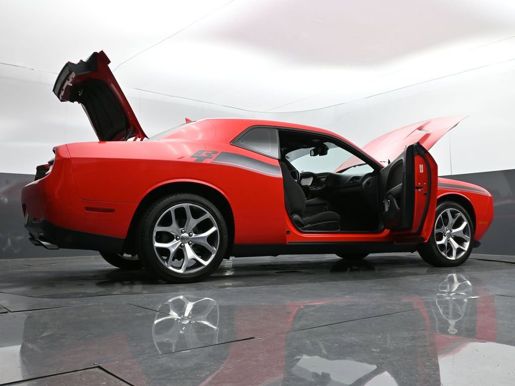 Used 2015 Dodge Challenger R/T w/ Quick Order Package 28B R/T image 34