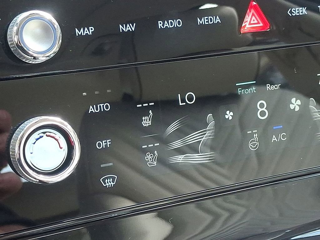 Used 2025 Genesis G80 2.5T Sport Prestige image 19