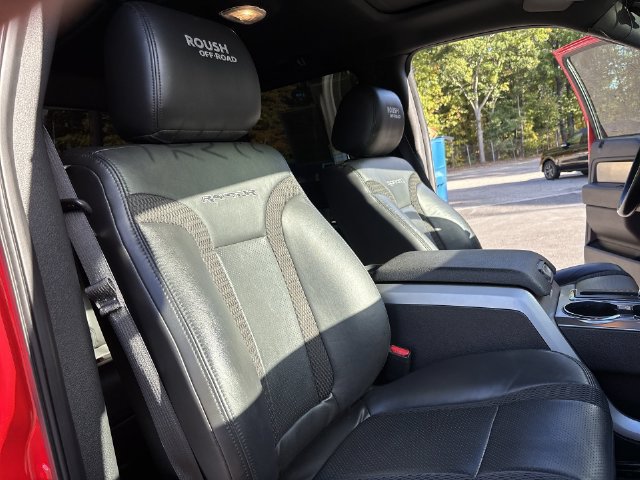 Used 2013 Ford F150 Raptor w/ Luxury Equipment Group AWD/4WD image 25