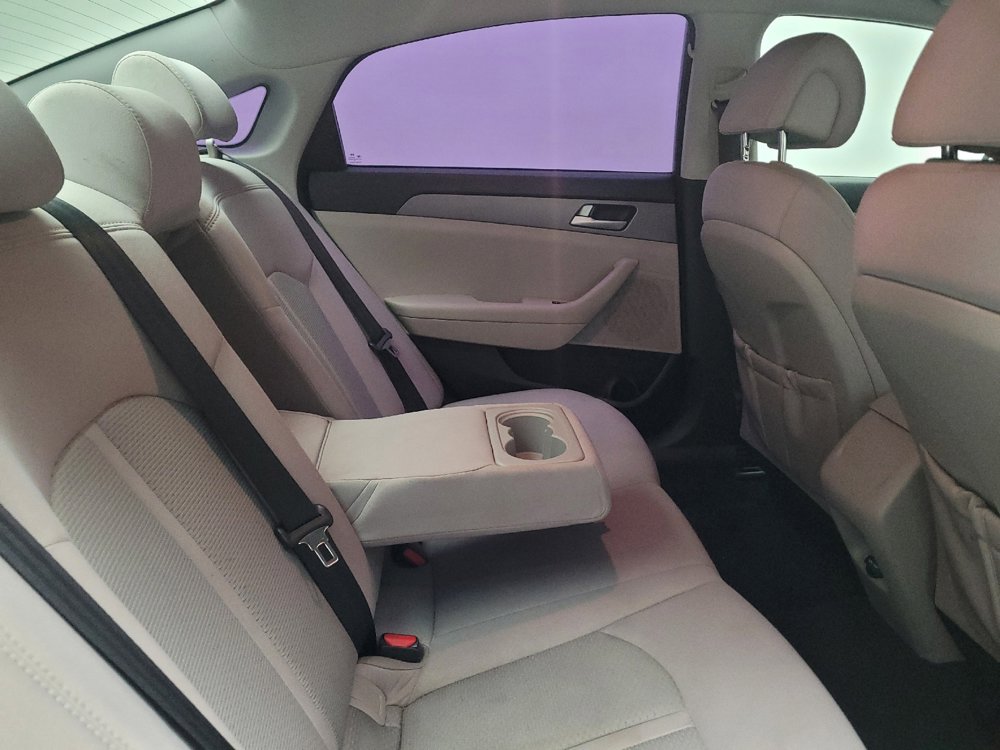 Used 2016 Hyundai Sonata SE image 19