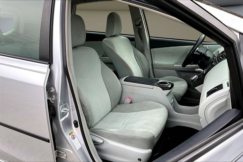Used 2012 Toyota Prius V Three image 26