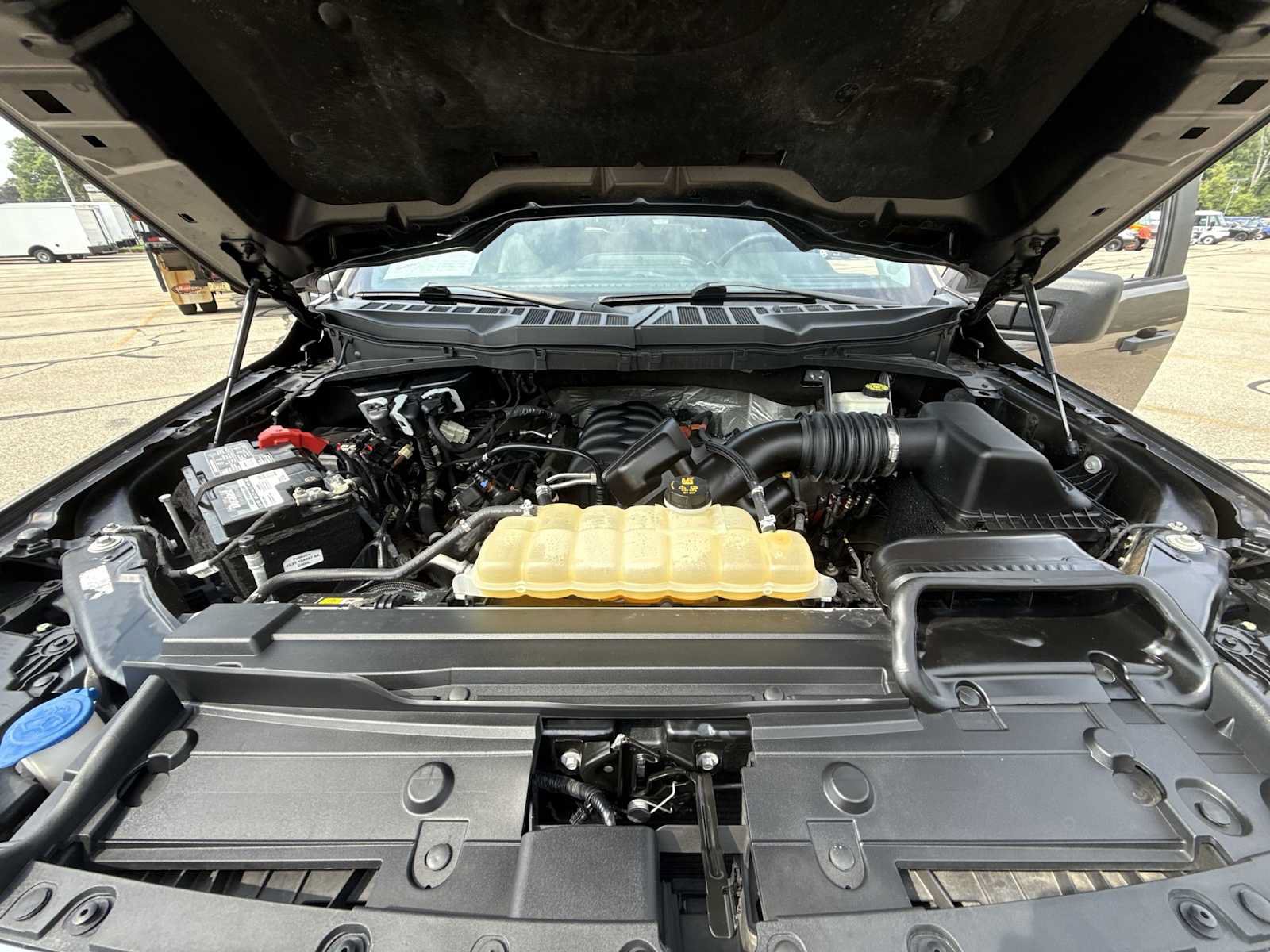 Used 2021 Ford F150 XLT AWD/4WD image 28