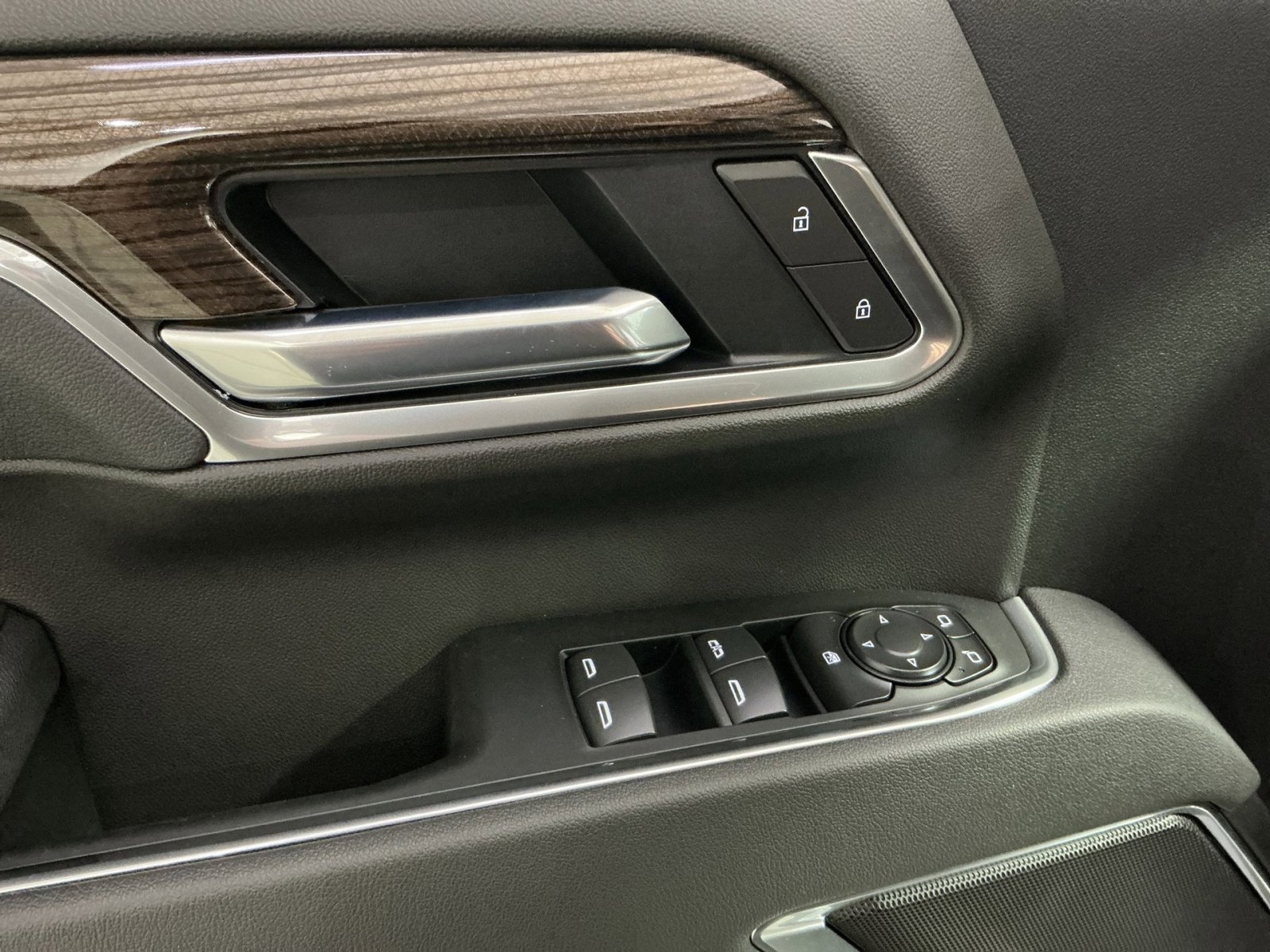 New 2026 Chevrolet Silverado 2500 LT image 23