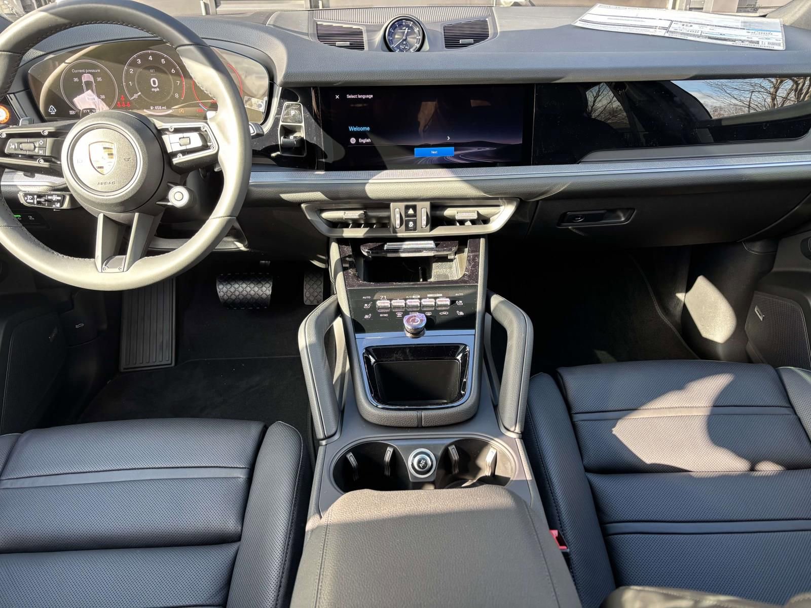 New 2026 Porsche Cayenne Coupe image 18