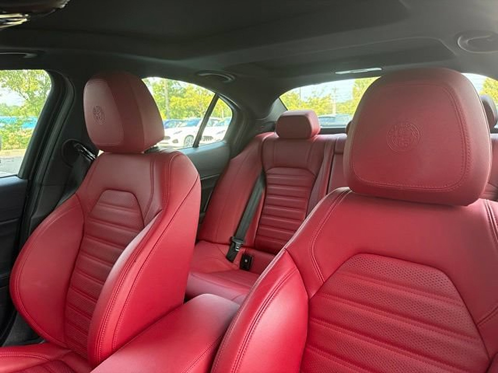 Used 2025 Alfa Romeo Giulia AWD w/ Veloce Package AWD image 16