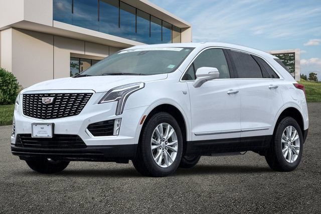 Certified 2023 Cadillac XT5 Luxury w/ LPO, Floor Liner Package image 8