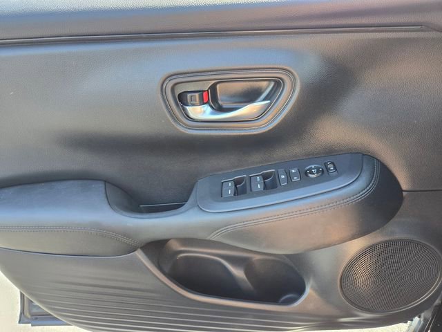 Used 2023 Honda HR-V LX image 32