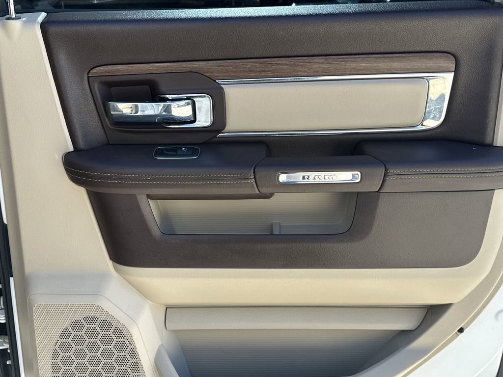 Used 2016 RAM 1500 Laramie w/ Convenience Group image 17