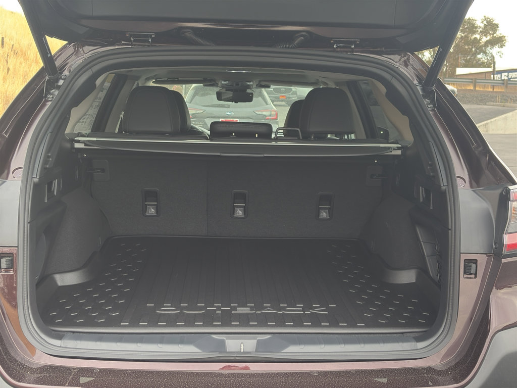 New 2025 Subaru Outback Touring XT image 10