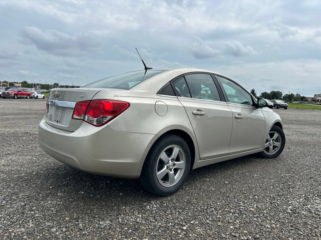 Used 2014 Chevrolet Cruze LT FWD image 10