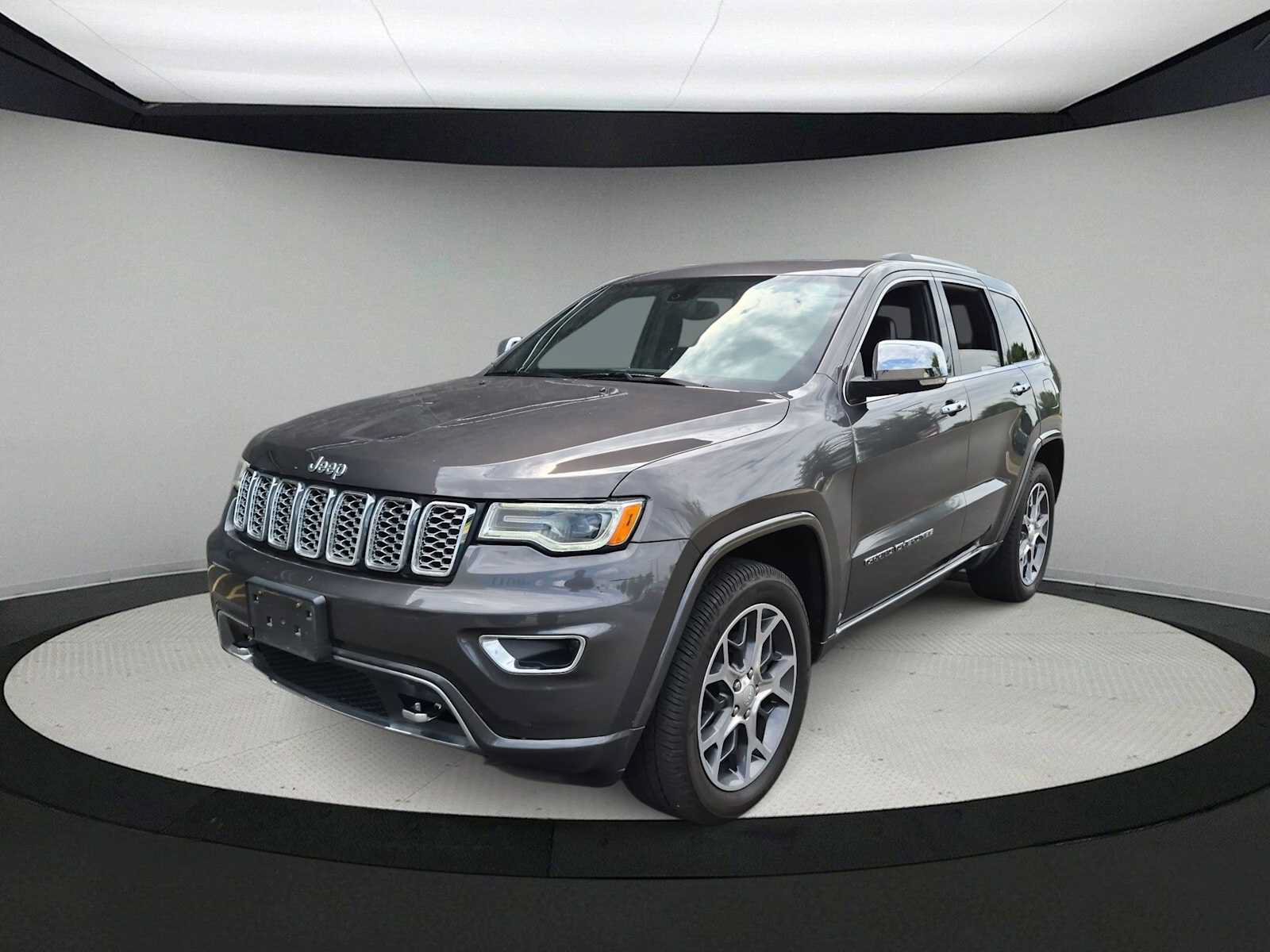Used 2020 Jeep Grand Cherokee Overland AWD/4WD image 4