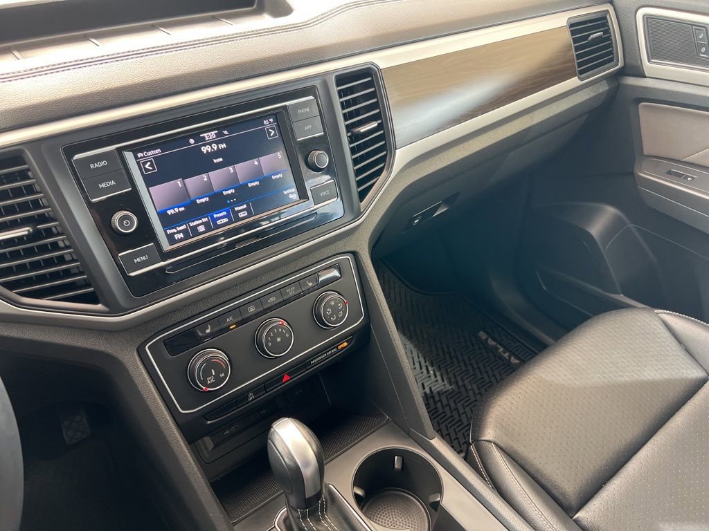 Used 2022 Volkswagen Atlas SE image 18
