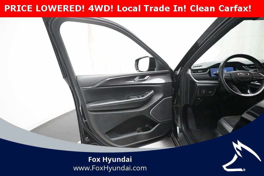 Used 2022 Jeep Grand Cherokee Altitude image 27