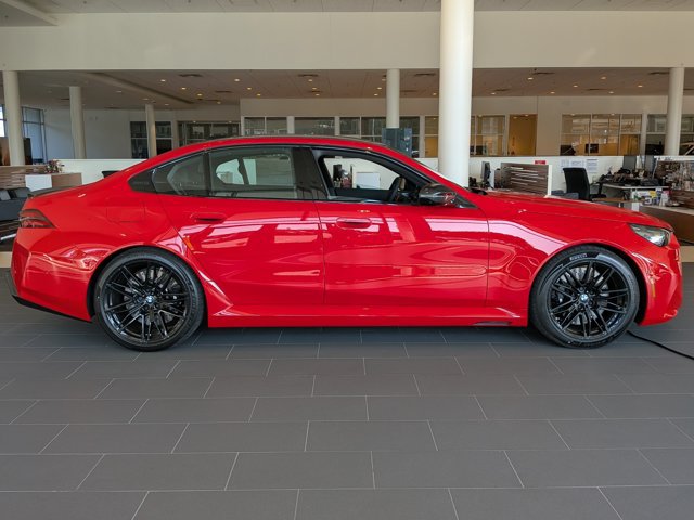 New 2027 BMW M5 AWD/4WD image 5
