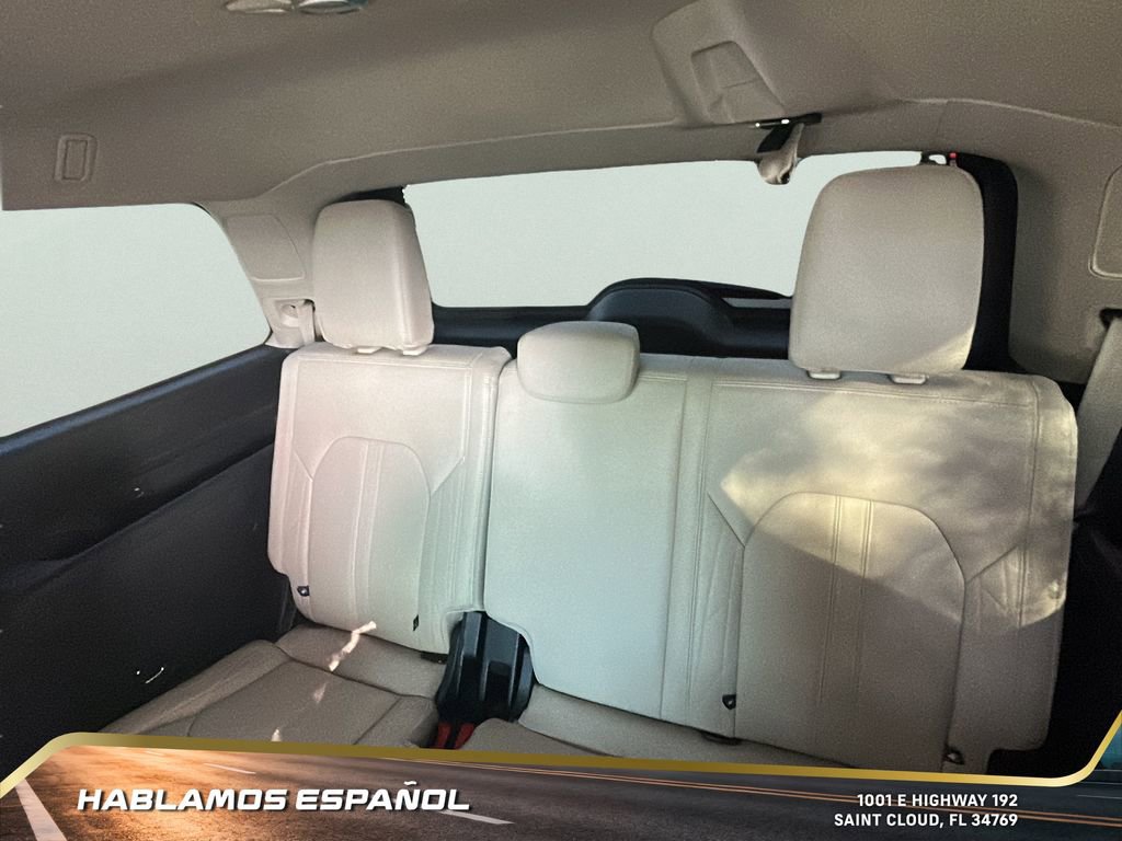 Used 2022 Ford Expedition Platinum image 25