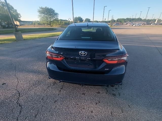 Used 2024 Toyota Camry SE w/ Audio Upgrade Package FWD image 6